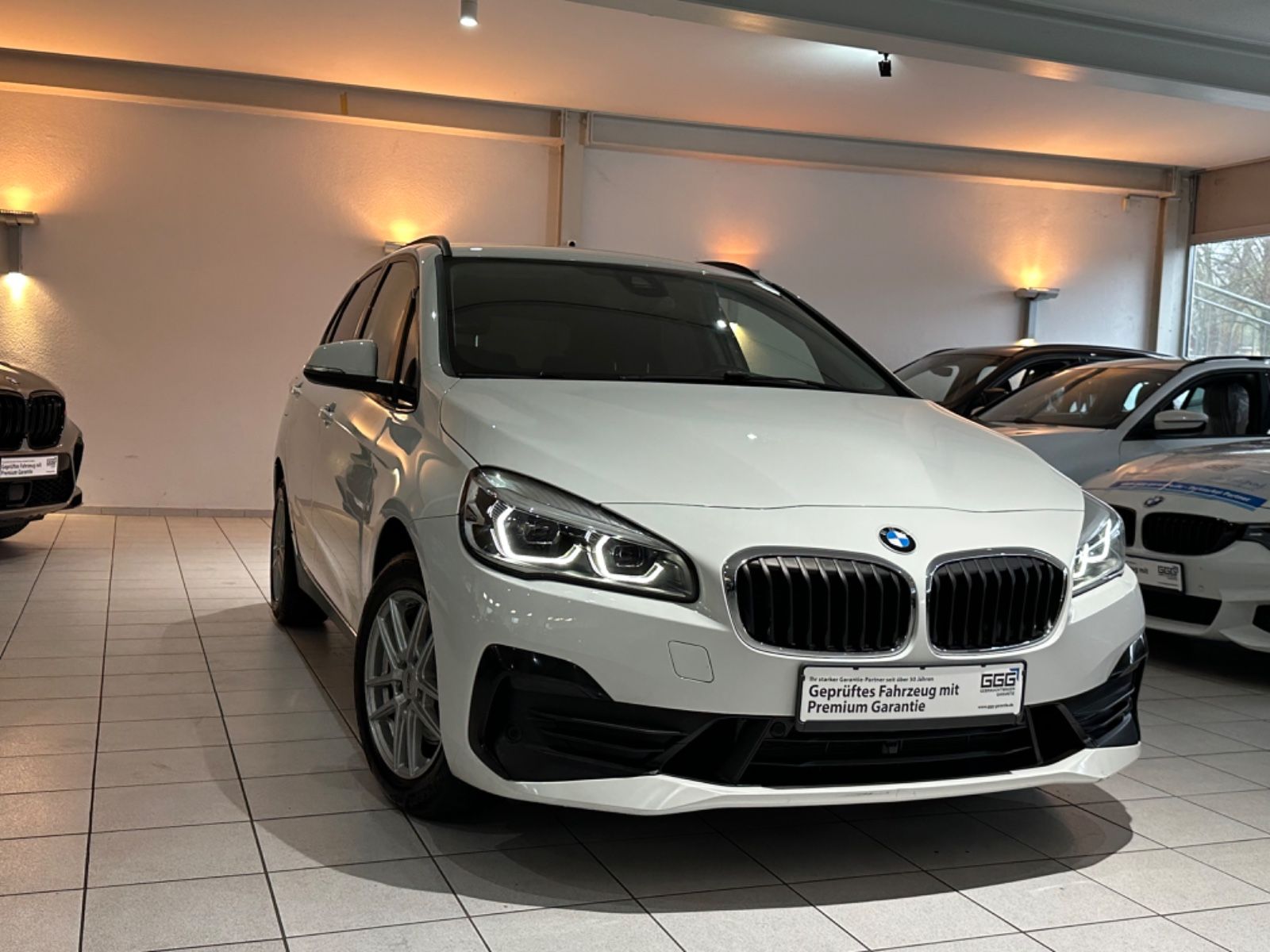 BMW 218 d Active Tourer *Navi*Led*1.Hand