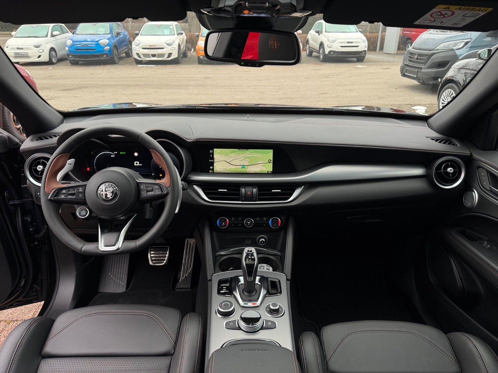 Fahrzeugabbildung Alfa Romeo Stelvio INTENSA 2.2 Diesel 210 PS Q4 NAVI PANORA
