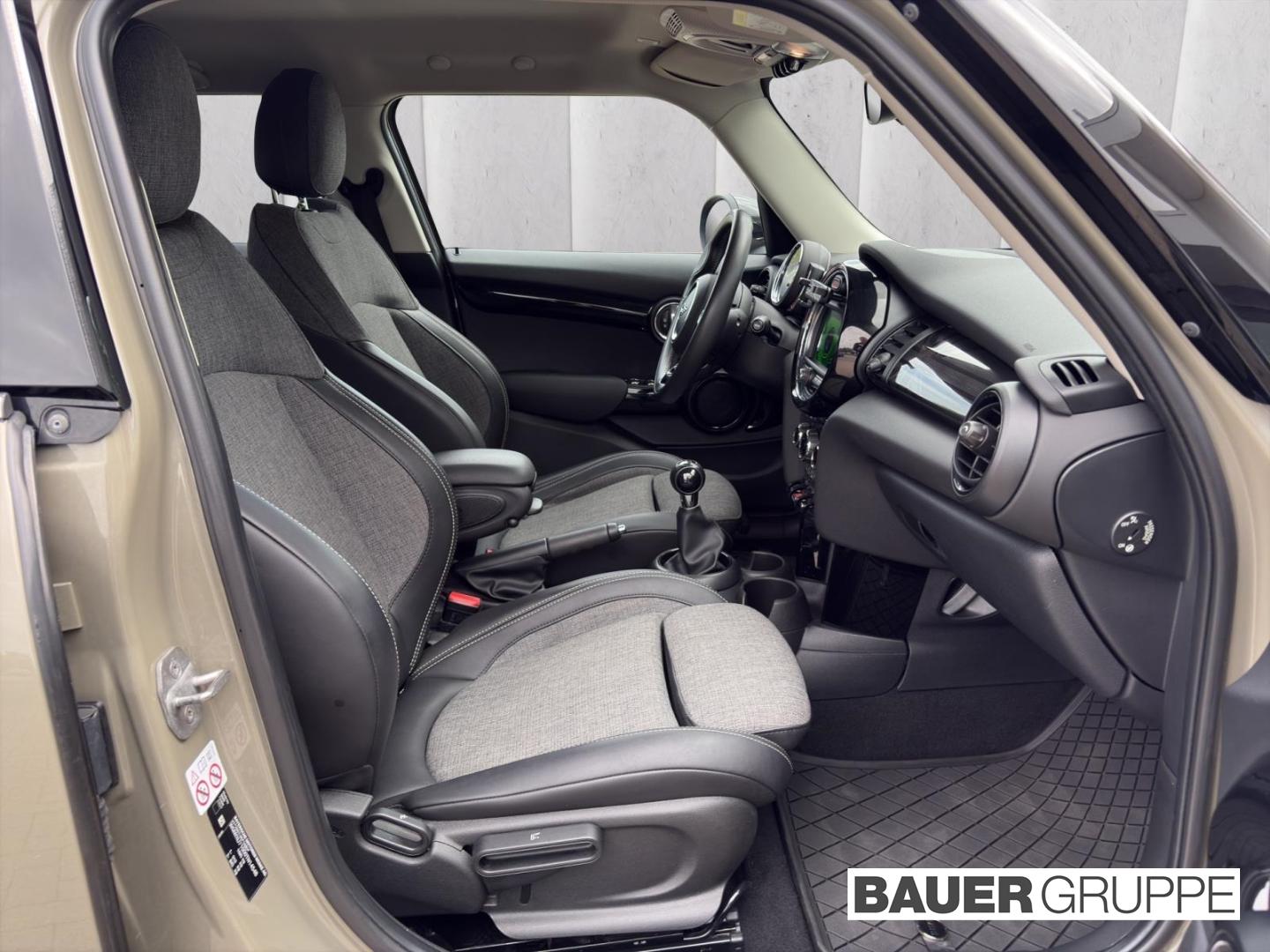 MINI Cooper Ambientebeleuchtung SHZ Keyless Start Tem