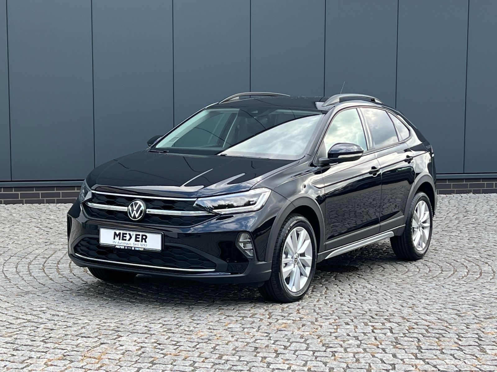 Fahrzeugabbildung Volkswagen Taigo Life 1.0 TSI DSG *IQ.Light, Ready2Discover