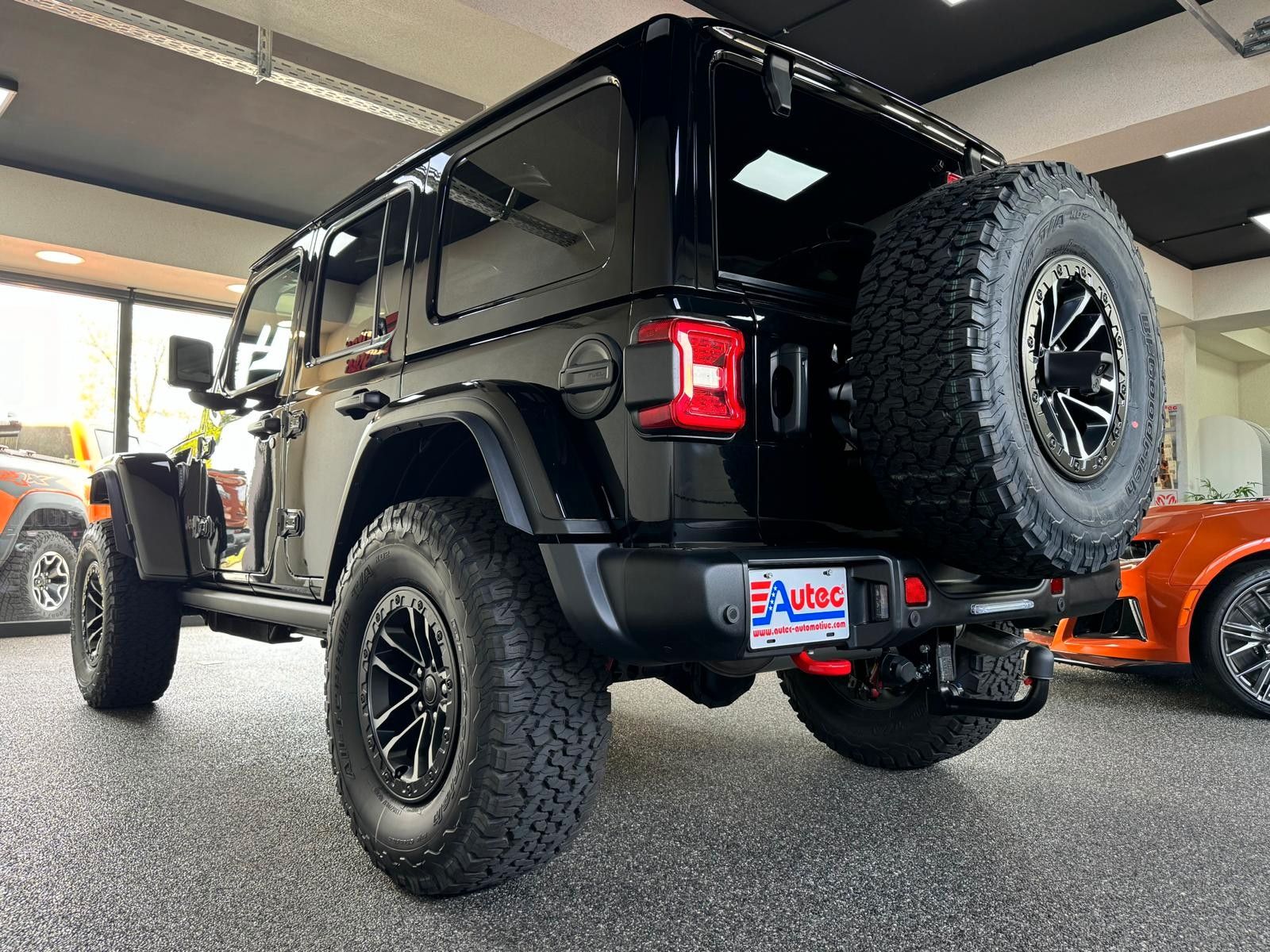 Fahrzeugabbildung Jeep RUBICON X 3.6L-V6-CAM-35"-AHK-HT