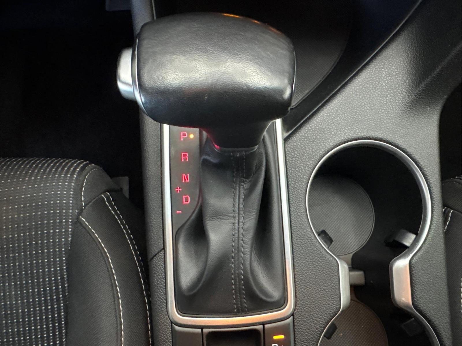 Kia Sportage VISION 2WD DCT NAVI SHZ PDC RFK 1.6 ...