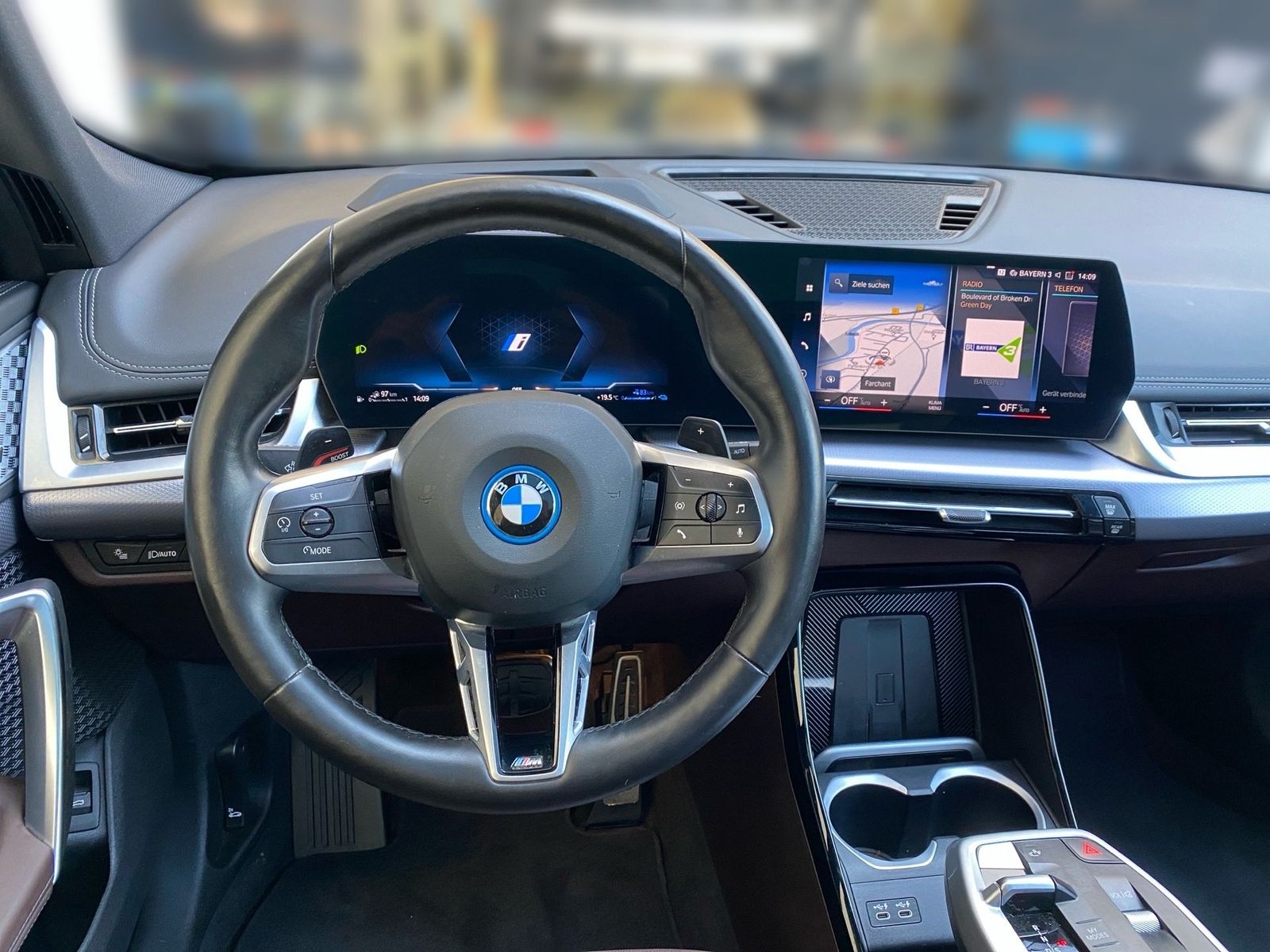BMW X1 xDrive30e M Sport ad.LED PA DA DA HUD Pano foto 3