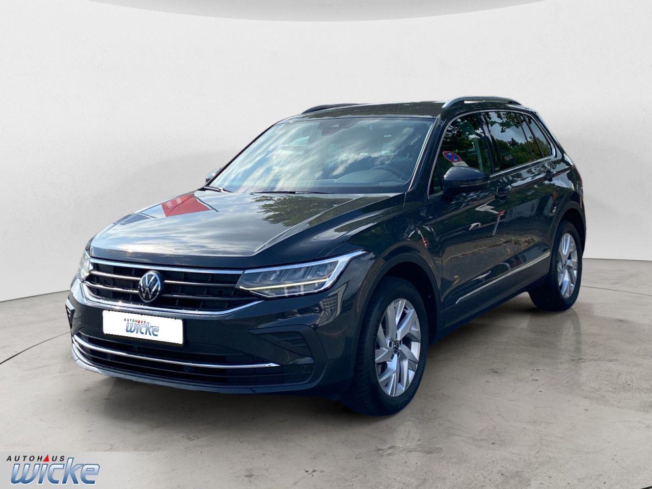 Volkswagen Tiguan 1.5 TSI Move APP CONNECT LED PDC LM foto 2