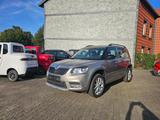 Skoda Yeti 1.2 TSI JOY+Bi-XENON+CLIMATRONIC+ALU+1.HAND - Skoda Yeti Joy mit Benzin-Antrieb