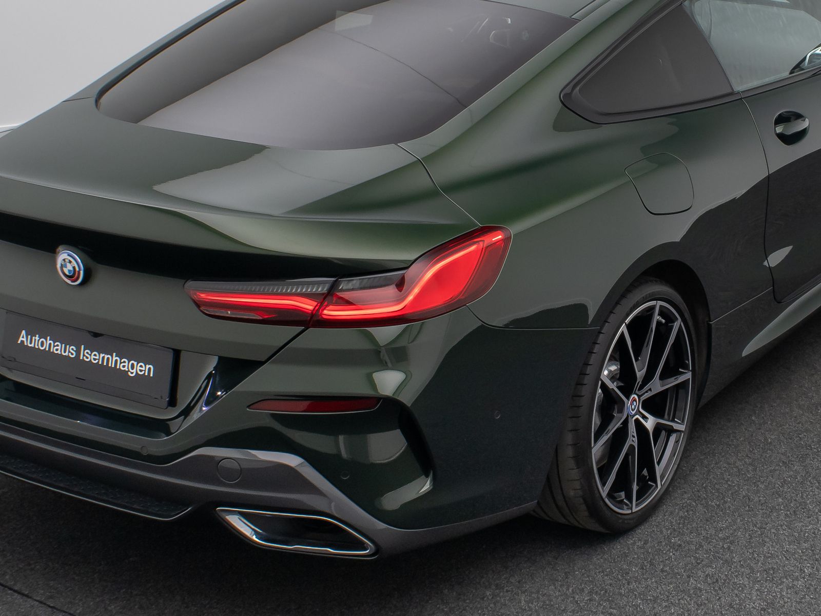 Fahrzeugabbildung BMW 840d xD M Sport Kamera HUD SoftCL DisplKey 20"