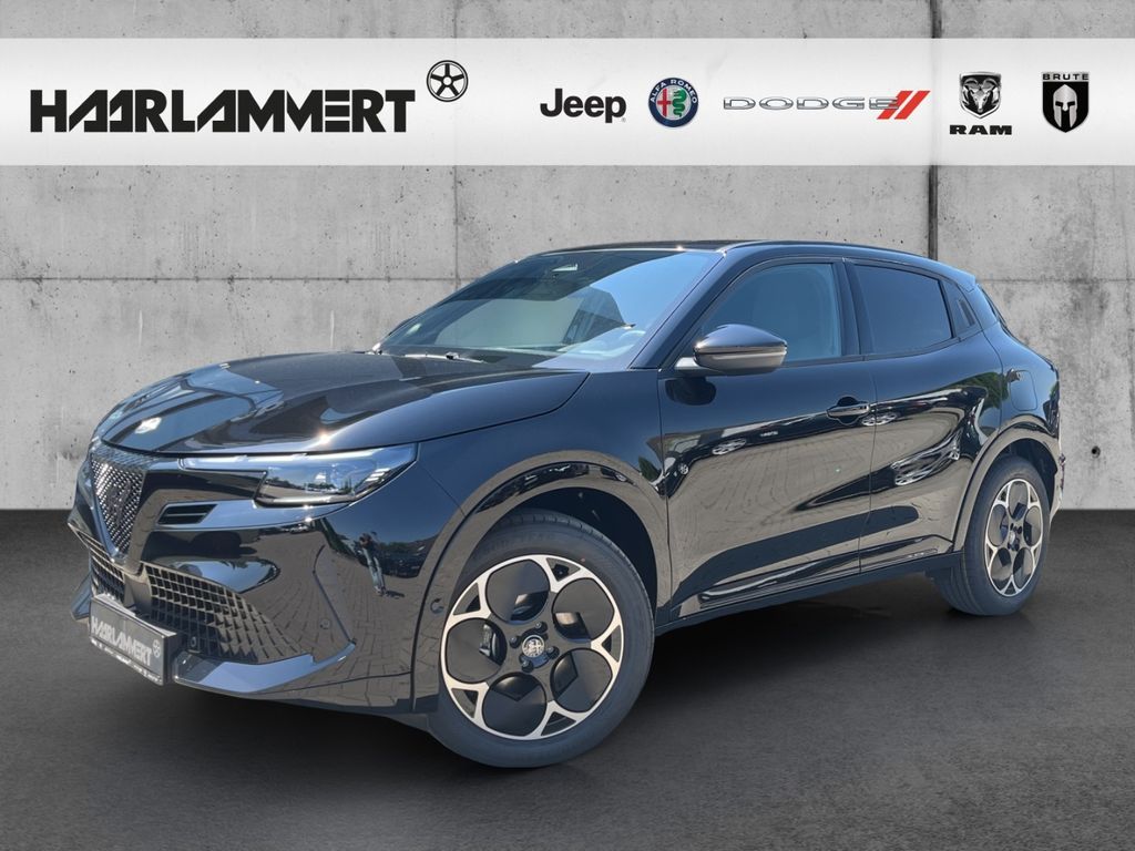 Alfa Romeo Junior IBRIDA TI MASSAGESITZE+ACC+NAVI+LED+CARPL