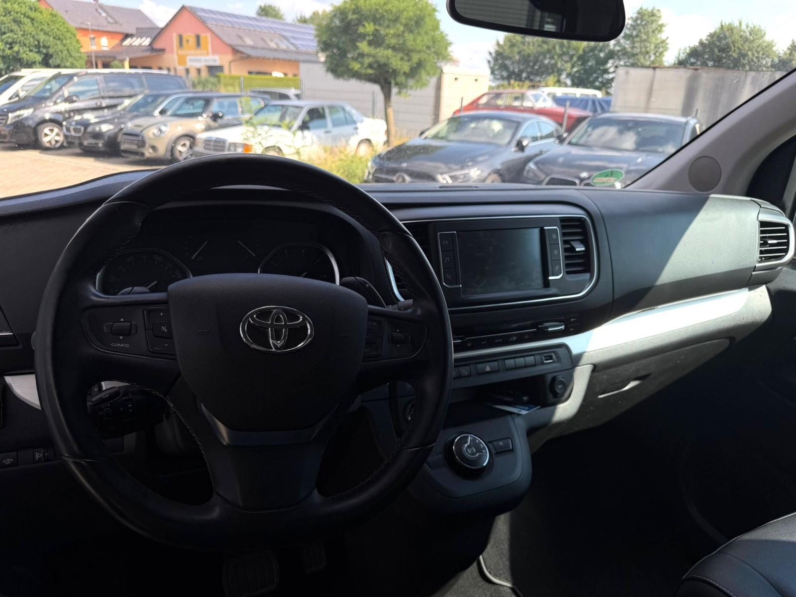 Toyota Proace Verso L1 Executive*PANO*StHz*7Sitzer