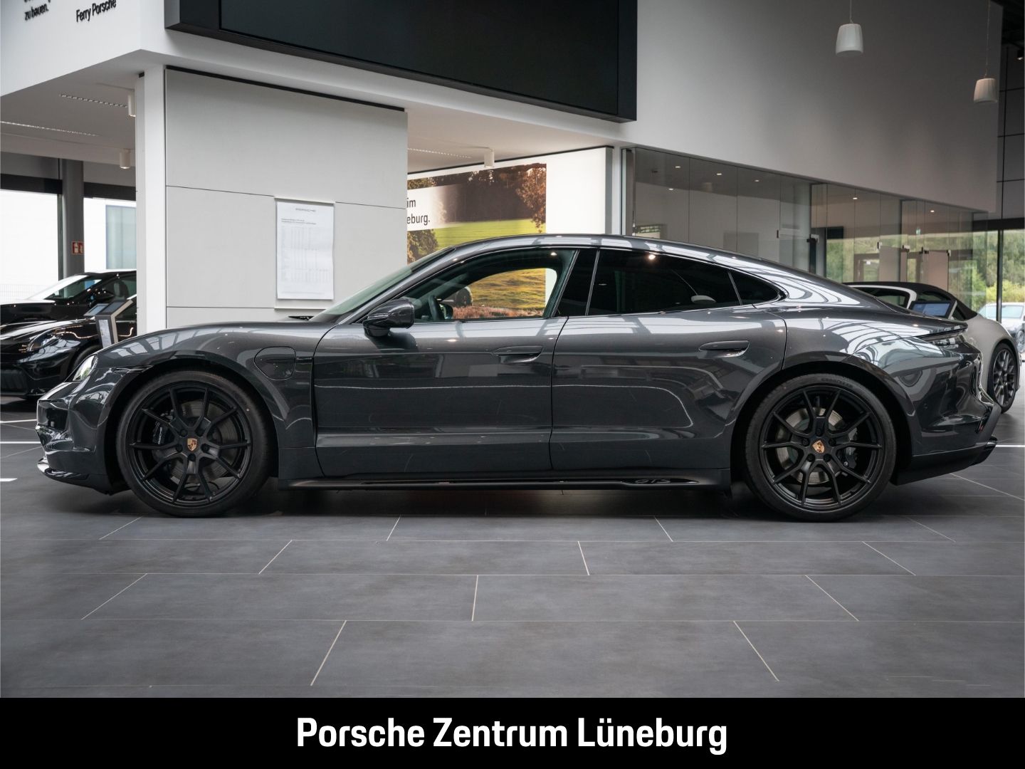Porsche Taycan GTS Surround-View 21-Zoll Panoramadach imagem 2
