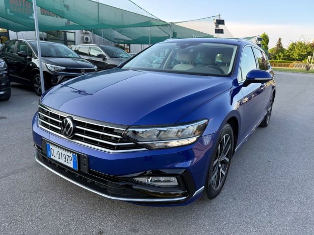 VW Volkswagen Passat Sw R LINE 2.0 200 CV DSG Execu