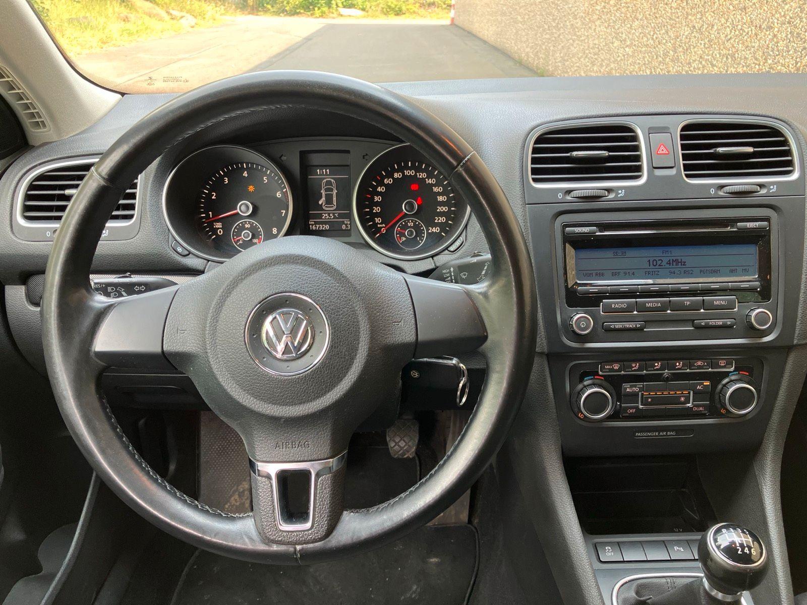 Volkswagen Golf 2011 — photo 13