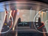 Volkswagen T 5 Multivan Spezial mit Vanessa-Ausbau - Kastenwagen