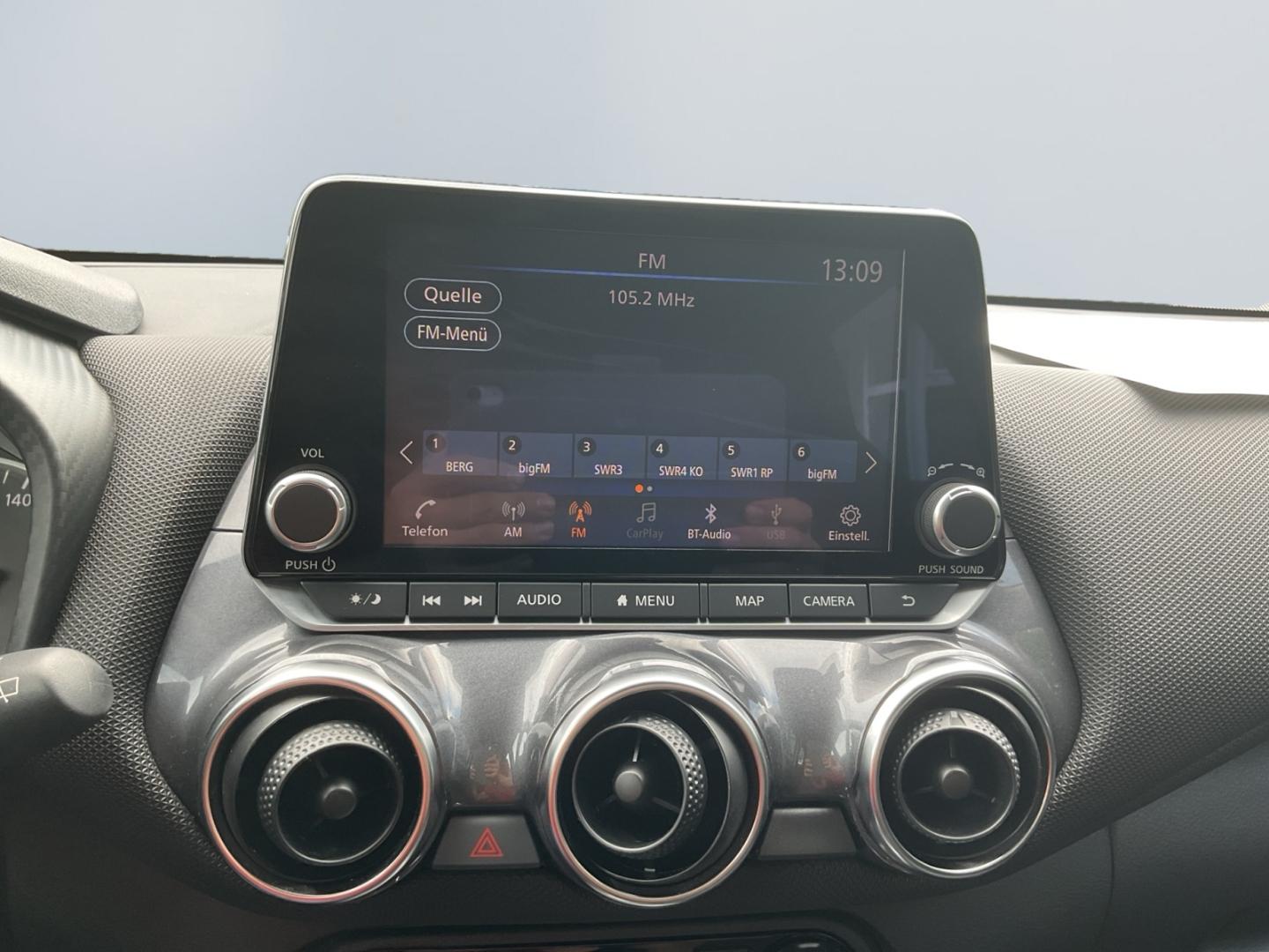 Nissan Juke Acenta 1.0 DIG LED Navi SHZ Kamera bluetoot