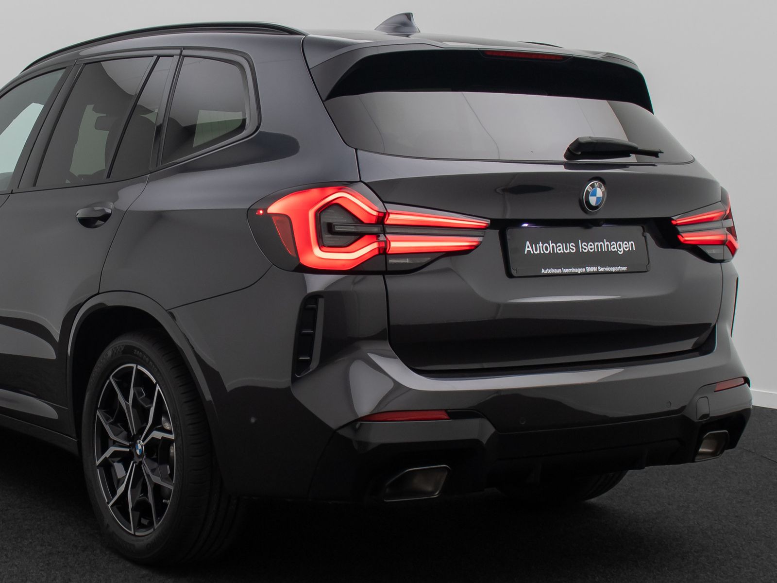 Fahrzeugabbildung BMW X3 xD20d M Sport Laser Pano Kamera HUD DAB HiFi