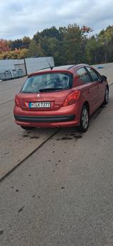 Peugeot 207 Sport 120 VTi Automatik Sport - Peugeot 207: Vti Sport