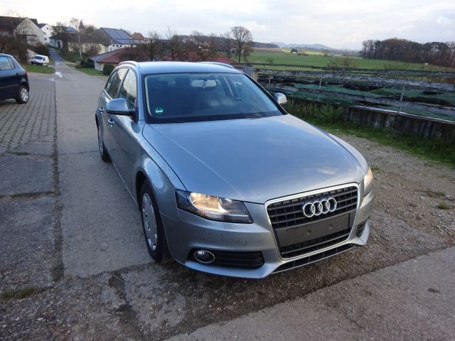 Audi A4 Avant Attraction