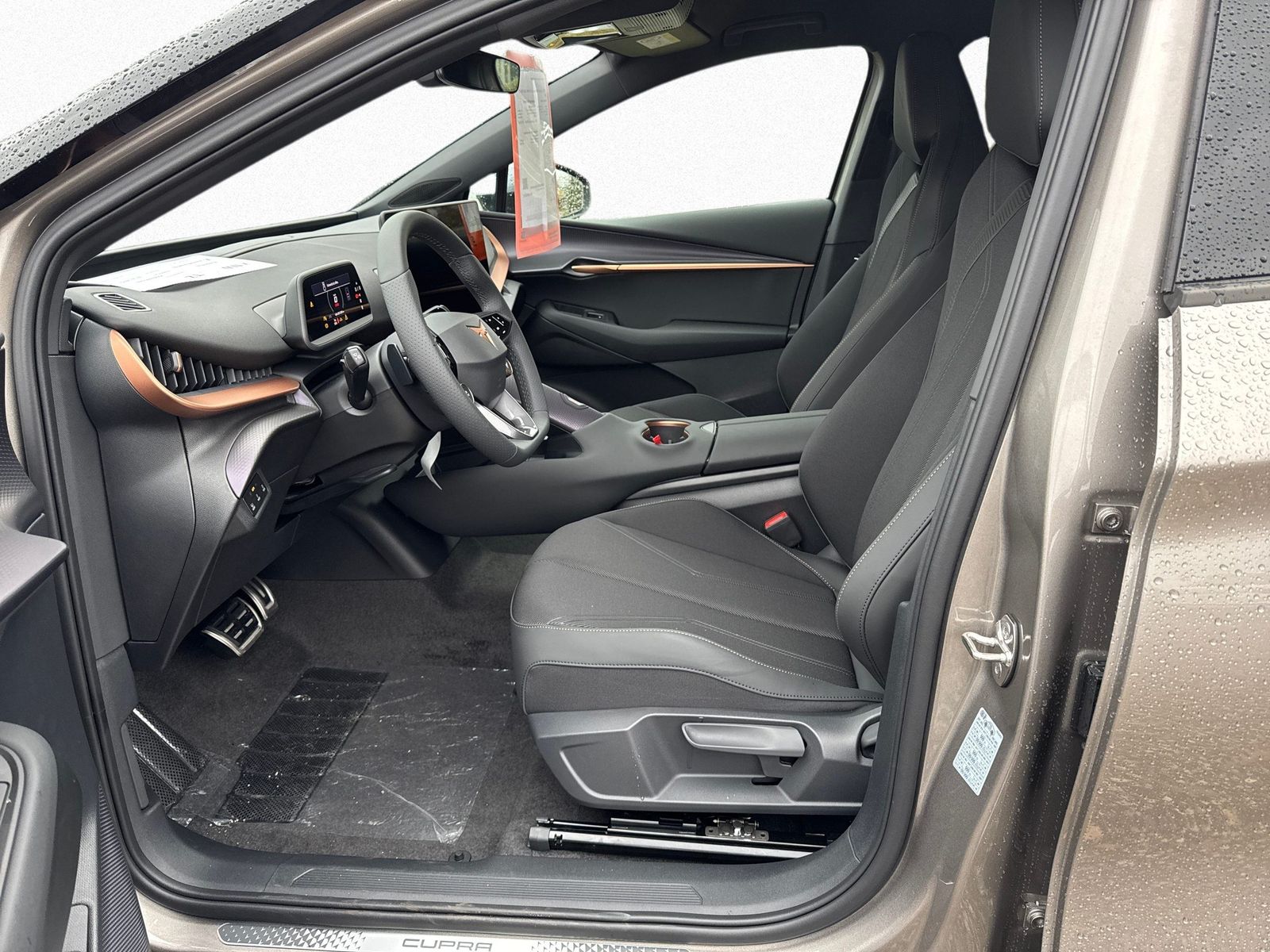 Cupra Tavascan - Bild 11