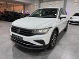 Volkswagen Tiguan Active eHybrid*LED*Ambiente*CarPlay*LHZ* - Volkswagen Tiguan ACTIVE mit Hybrid-Antrieb (Benzin/Elektro)