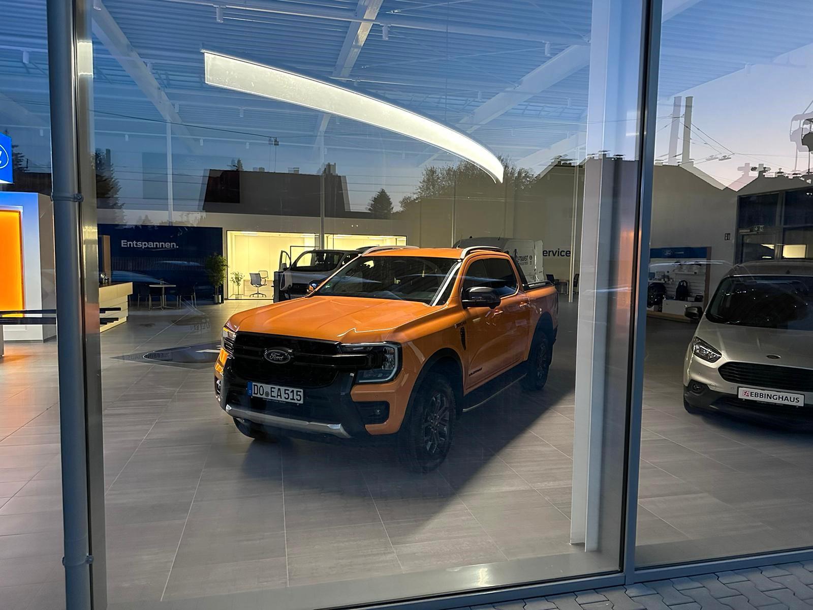 showroom-image-bottom