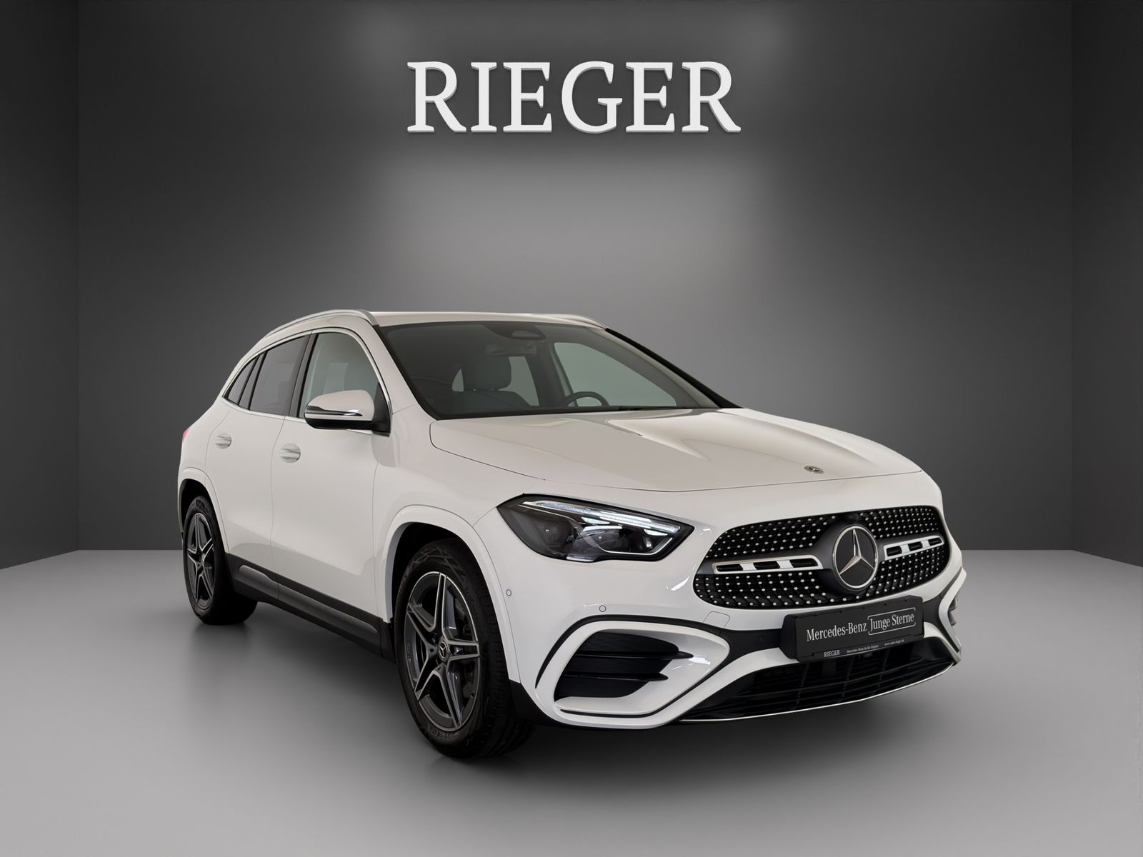 Mercedes-Benz GLA 200 AMG Line 2x *Premium*MB LED*19*WiPa+Kam foto 3