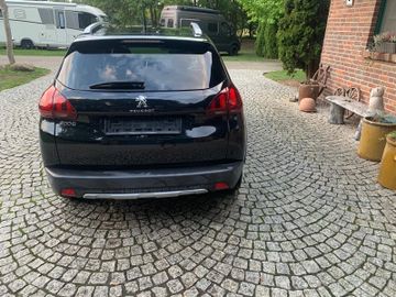 Peugeot 2008 - 5