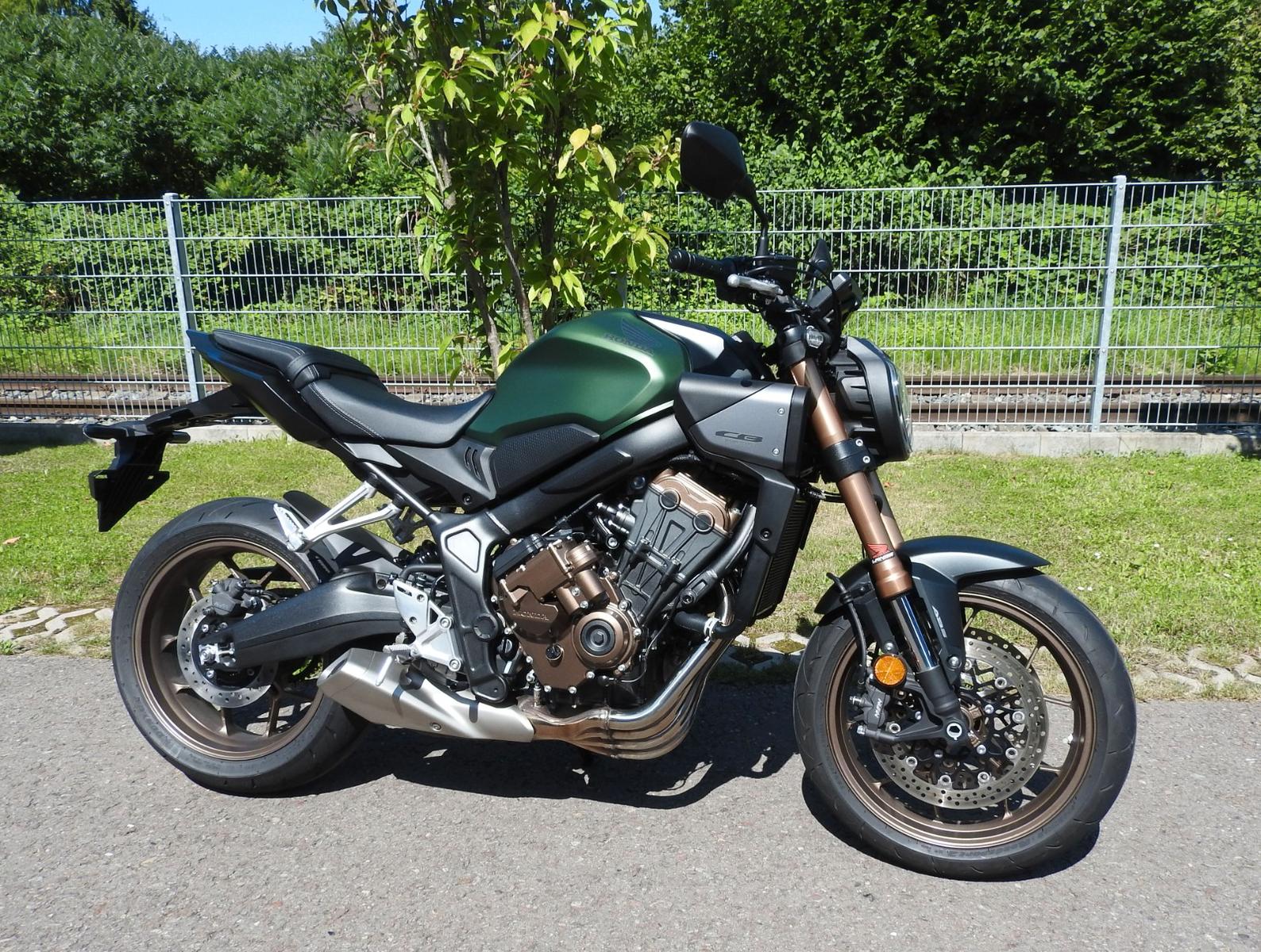 Honda CB650R, grün, wenig Km, 1. Hand!