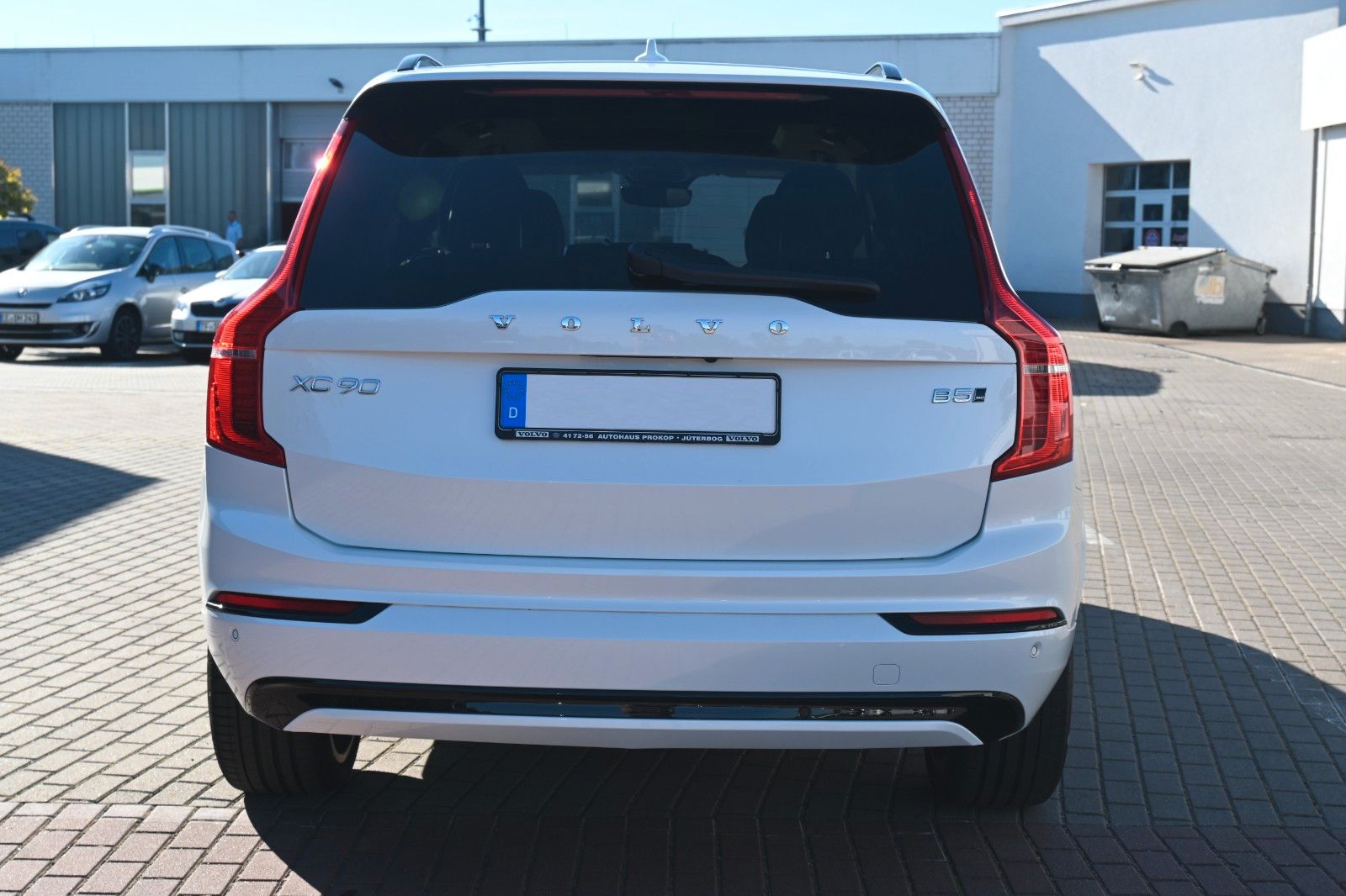 Fahrzeugabbildung Volvo XC90 B5 B AWD Ultimate Dark*STDHZG*LUFT*360°*ACC