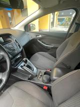 Ford Focus 1,6 EcoBoost 110kW Titanium Turnier - Ford Focus aus 2011: 1.6