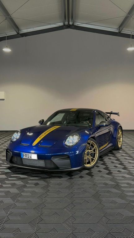 Image of Porsche 992