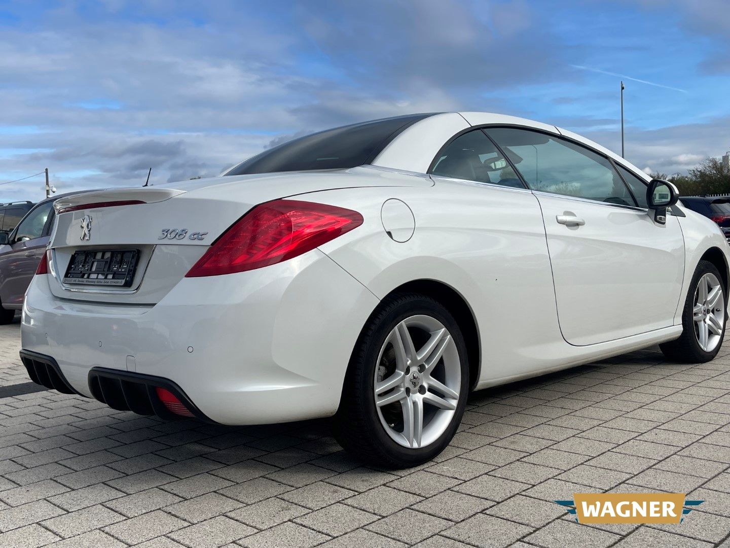 Fahrzeugabbildung Peugeot 308 CC Cabrio-Coupe Premium Klimaautomatik