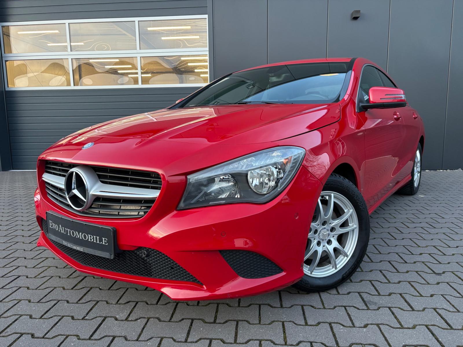 Mercedes-Benz CLA 180 Edition Automatik Leder Kamera PDC