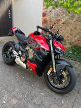 Ducati Streetfighter V4 - Viel Zubehör - Top Zustand - Offers