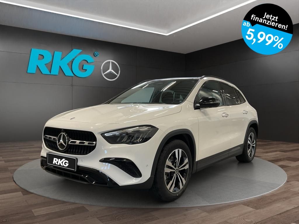 Mercedes-Benz GLA 220