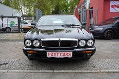 Fahrzeugabbildung Jaguar XJ Executive 3.2 V8 Automatik Leder LM PDC