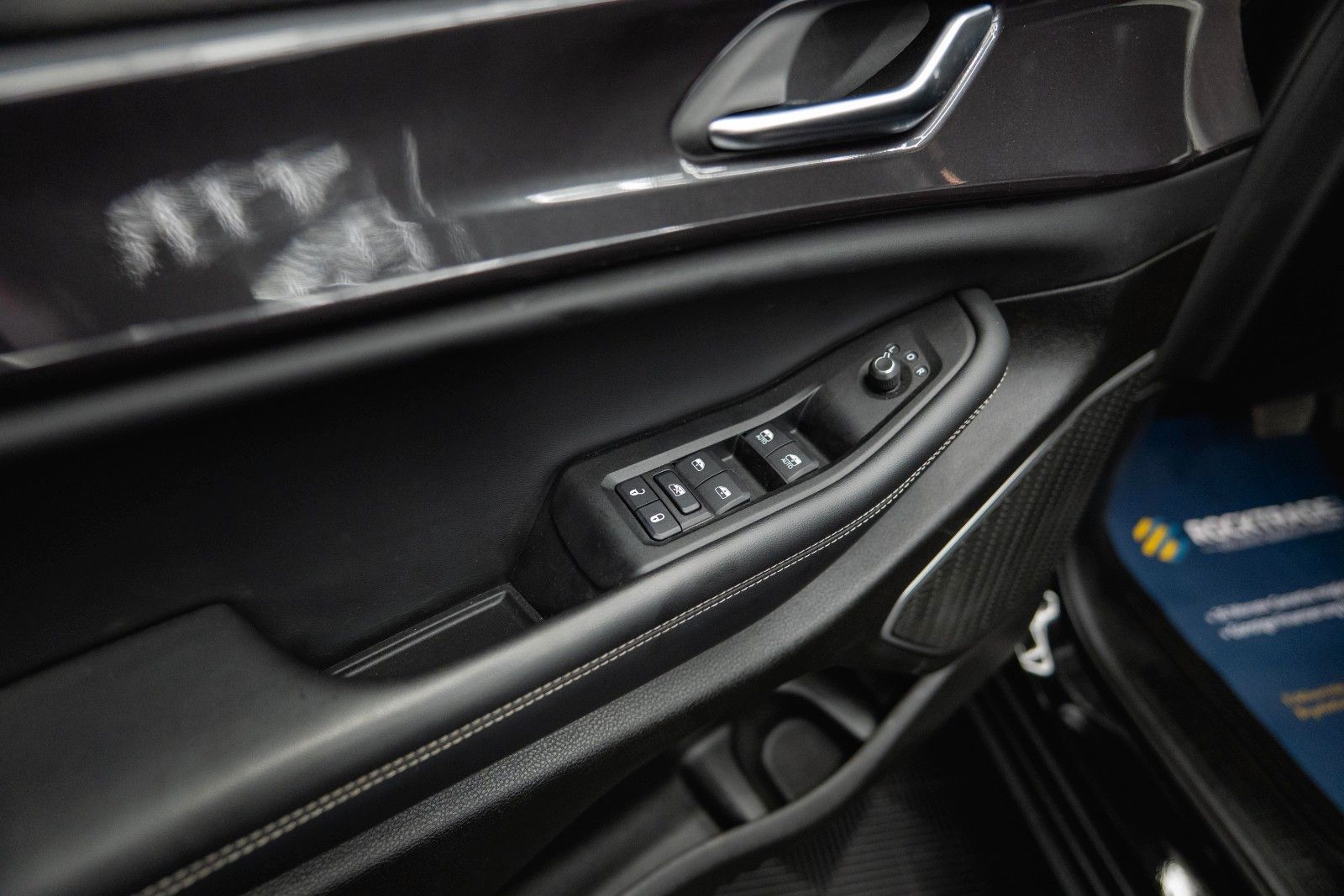 Fahrzeugabbildung Jeep Grand Cherokee 3.6 4x4 Altitude *ACC*Pano*LED*
