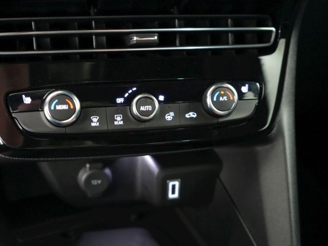 Mokka B FACELIFT EDITION HYBRID eDCT+LED LICHT+N