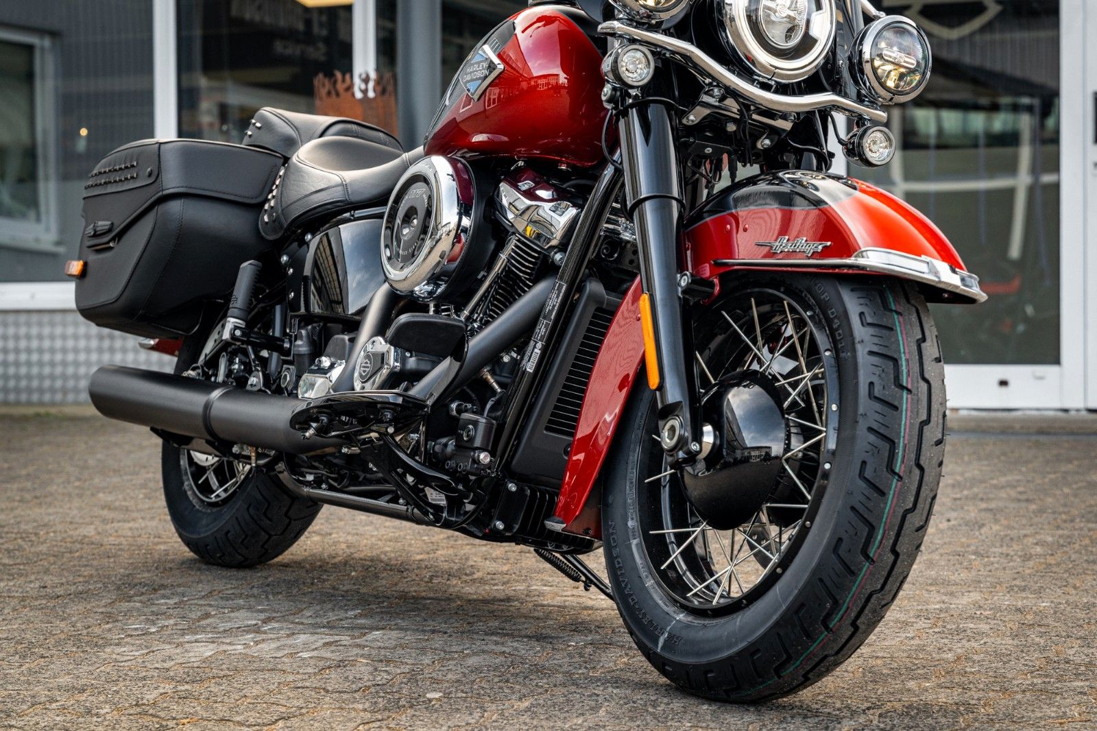 Fahrzeugabbildung Harley-Davidson HERITAGE CLASSIC FLHC 117 MY25 - Kurzfristig ver