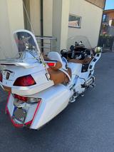 Honda Goldwing GL1800 - HONDA MOTORRAD