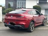 BMW X4 M40 M40d - - rote BMW X4 M40