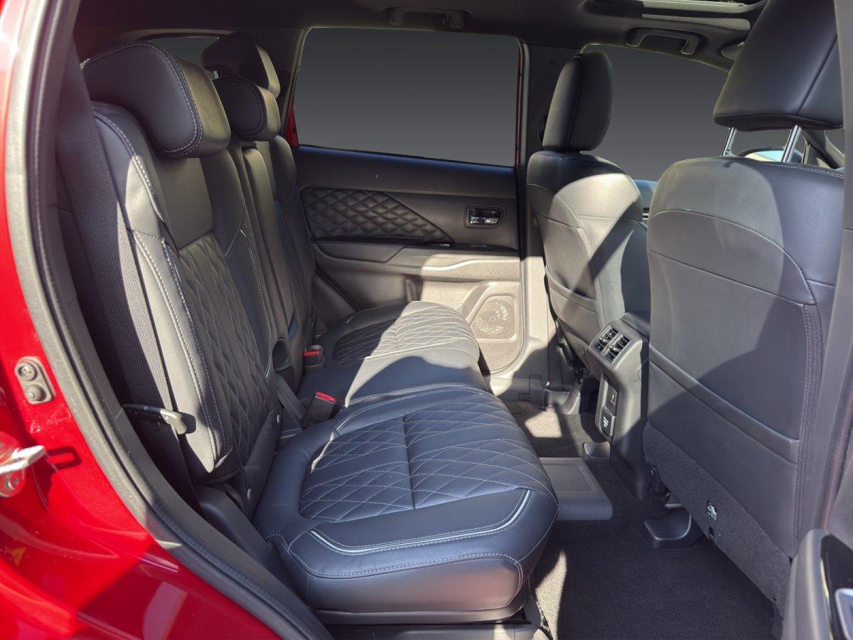 Mitsubishi Outlander 2.4 PHEV  Top 4WD