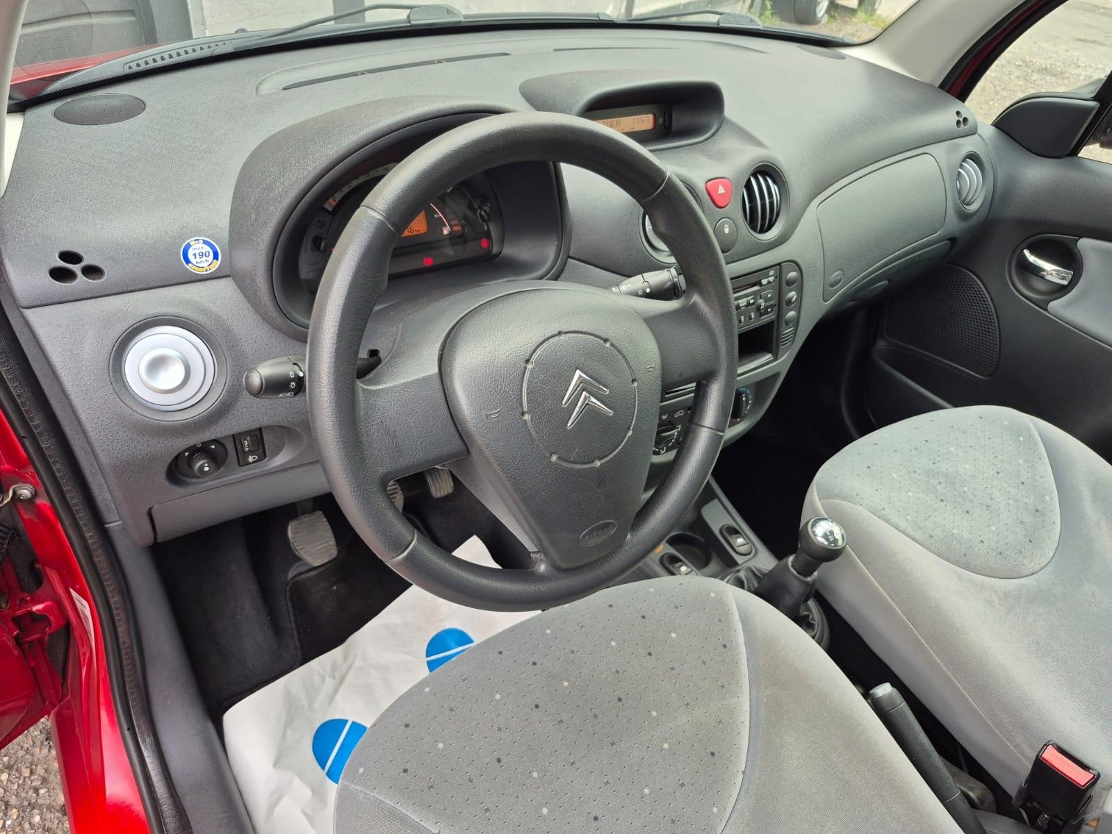 Citroën C3 1.4 Confort Klima CD-Spieler TÜV