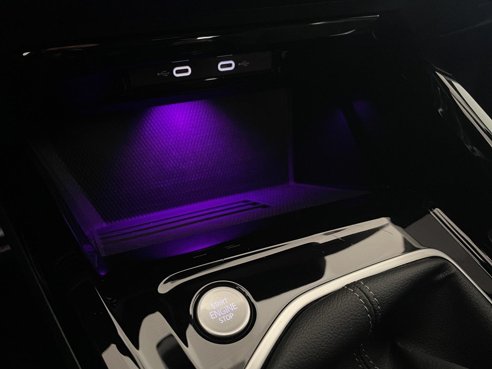 Volkswagen Golf VIII 1.5TSI R-Line LED/ACC/RFK/CARPLAY/SHZ, миниатюра 26