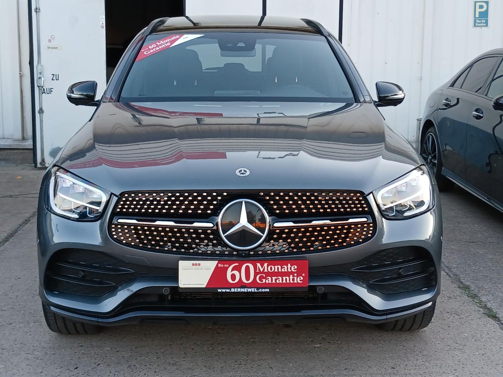 Mercedes-Benz GLC200 AMG 4M_Memory_Pano_360_Burmester_LED_Spur