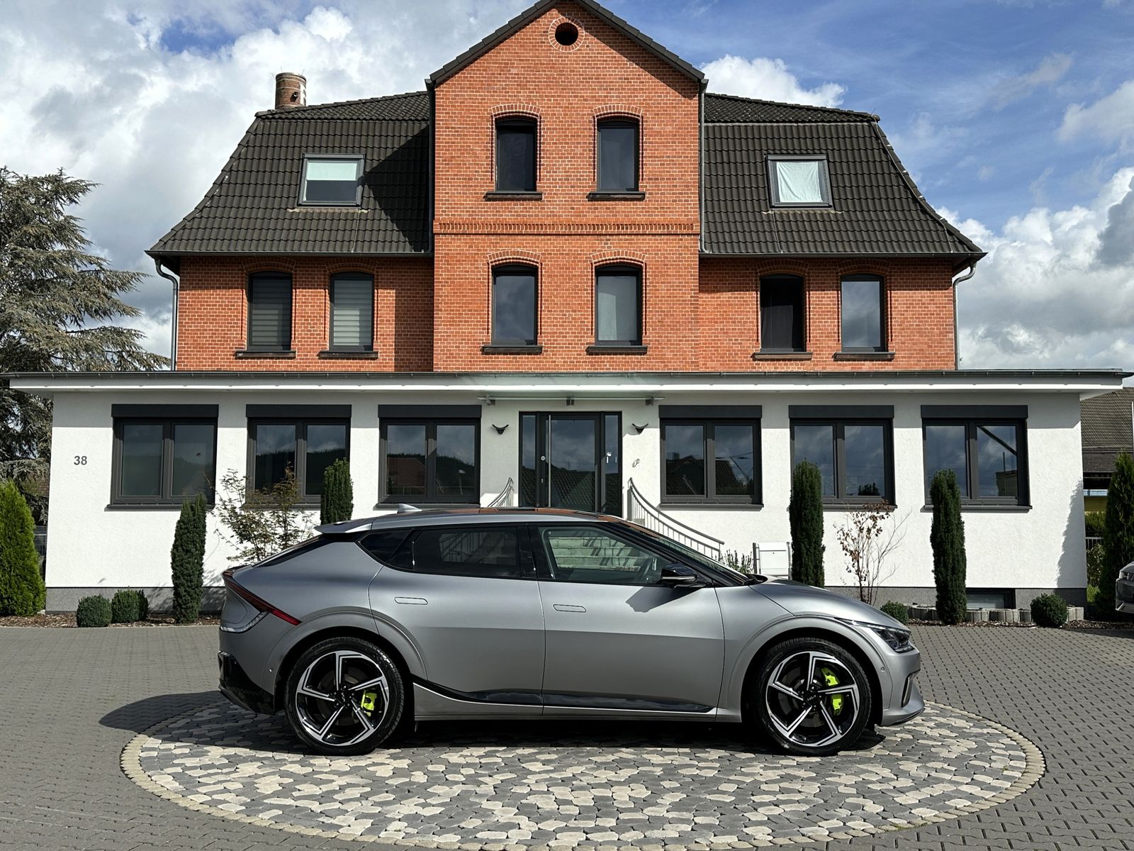 Kia EV6 GT 4WD BI-LED PANO MERIDIAN AHK 360° 77,4KWh