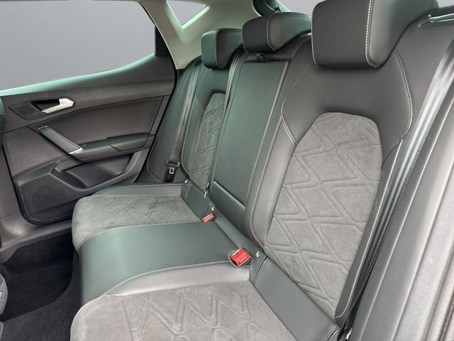 Leon Xcellence 1.4 e-HYBRID DSG Navi ACC LED SHZ