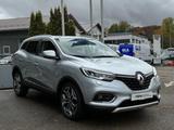 Renault Kadjar TCe 140 LIMITED Kamera KomfZ.Sitzh.AHK - silberne Renault Kadjar