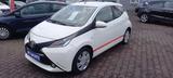 Toyota Aygo 1,0 X-Play Team, Klima,RFK,BTH,SHZ - Toyota: Aygo Team