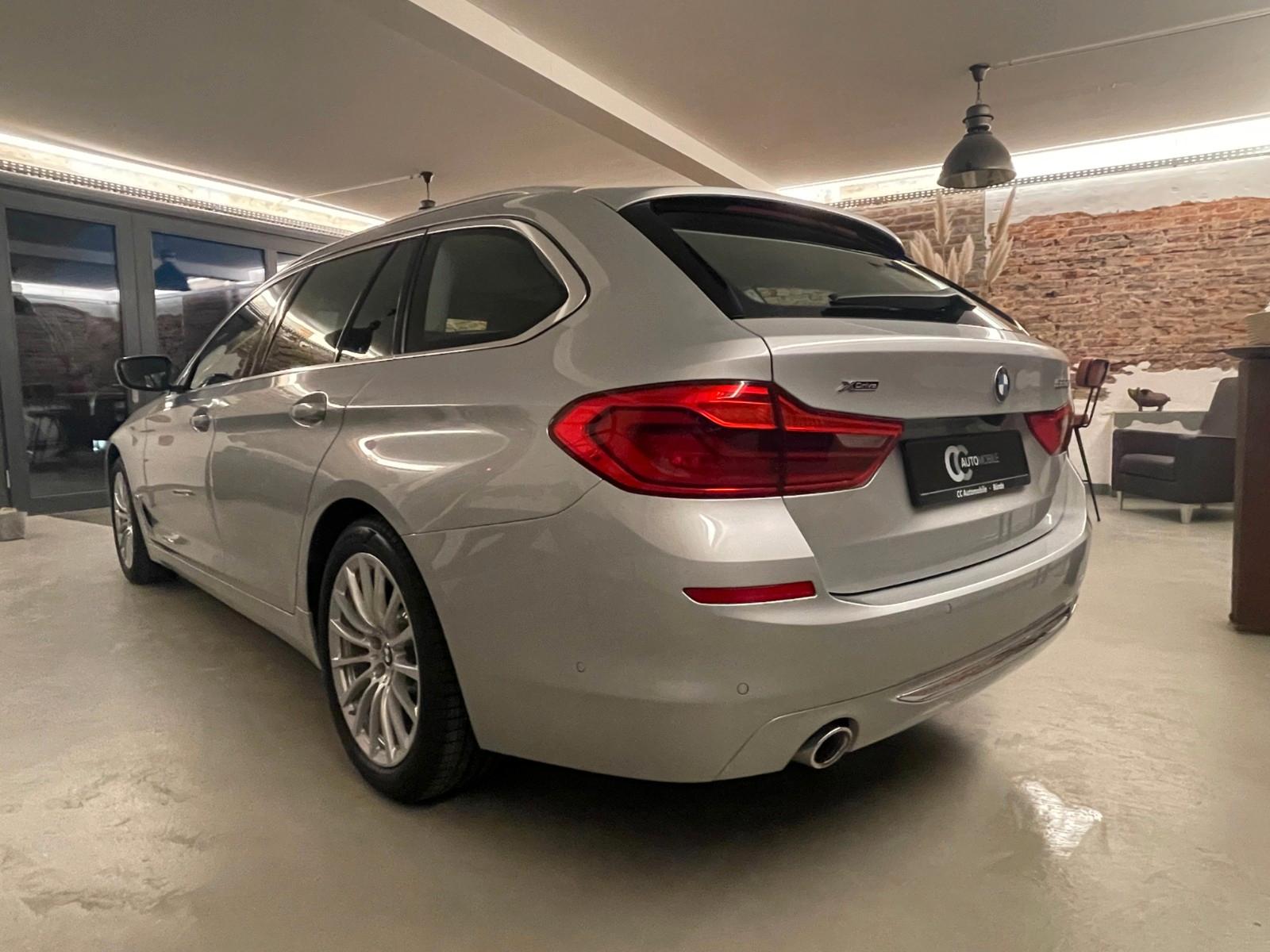 BMW 520 d xDrive Luxury Line *** Vollausstattung ***