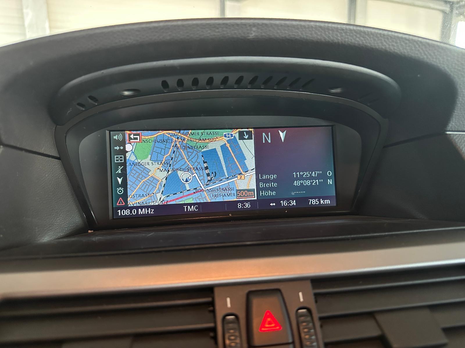 BMW 525 2004 — photo 20