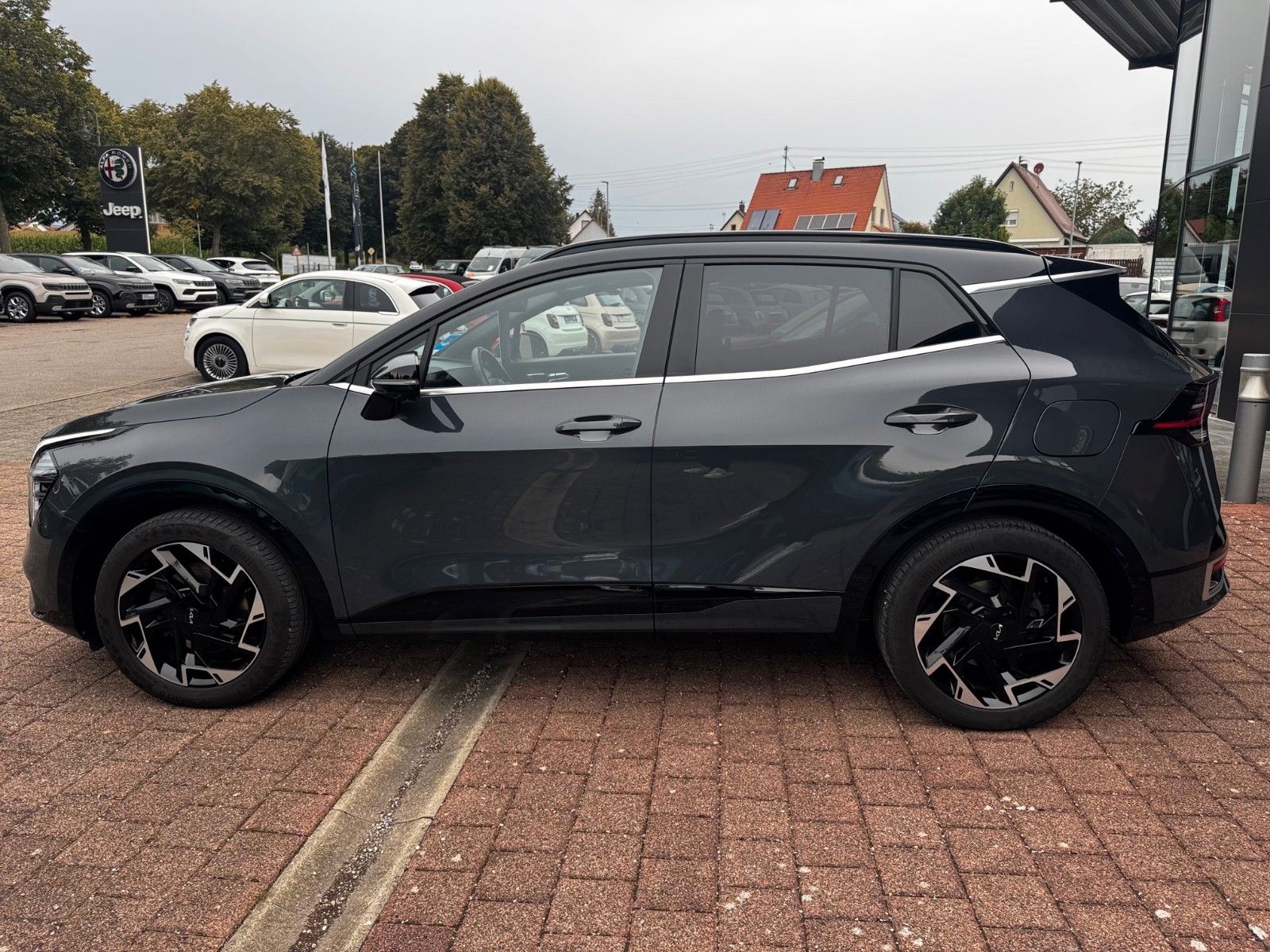Fahrzeugabbildung Kia Sportage GT Line 180PS AWD GD SD DRIVE SO / VOLL